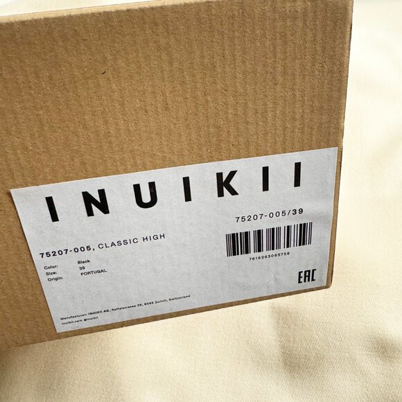 Inuikii Black Leather and Suede Boots, size 39 (fits like a 8/8.5). - Picture 7 of 10